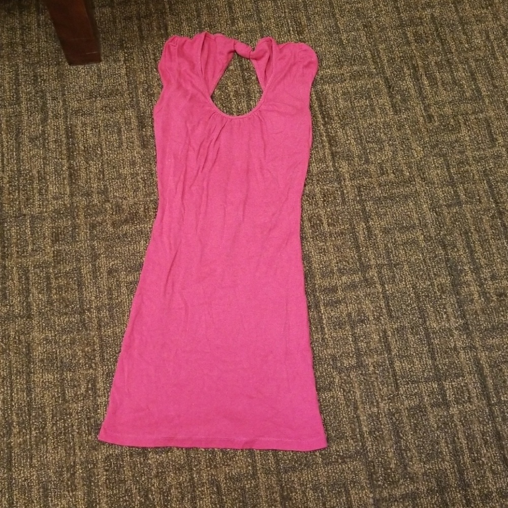 Express cutout tee